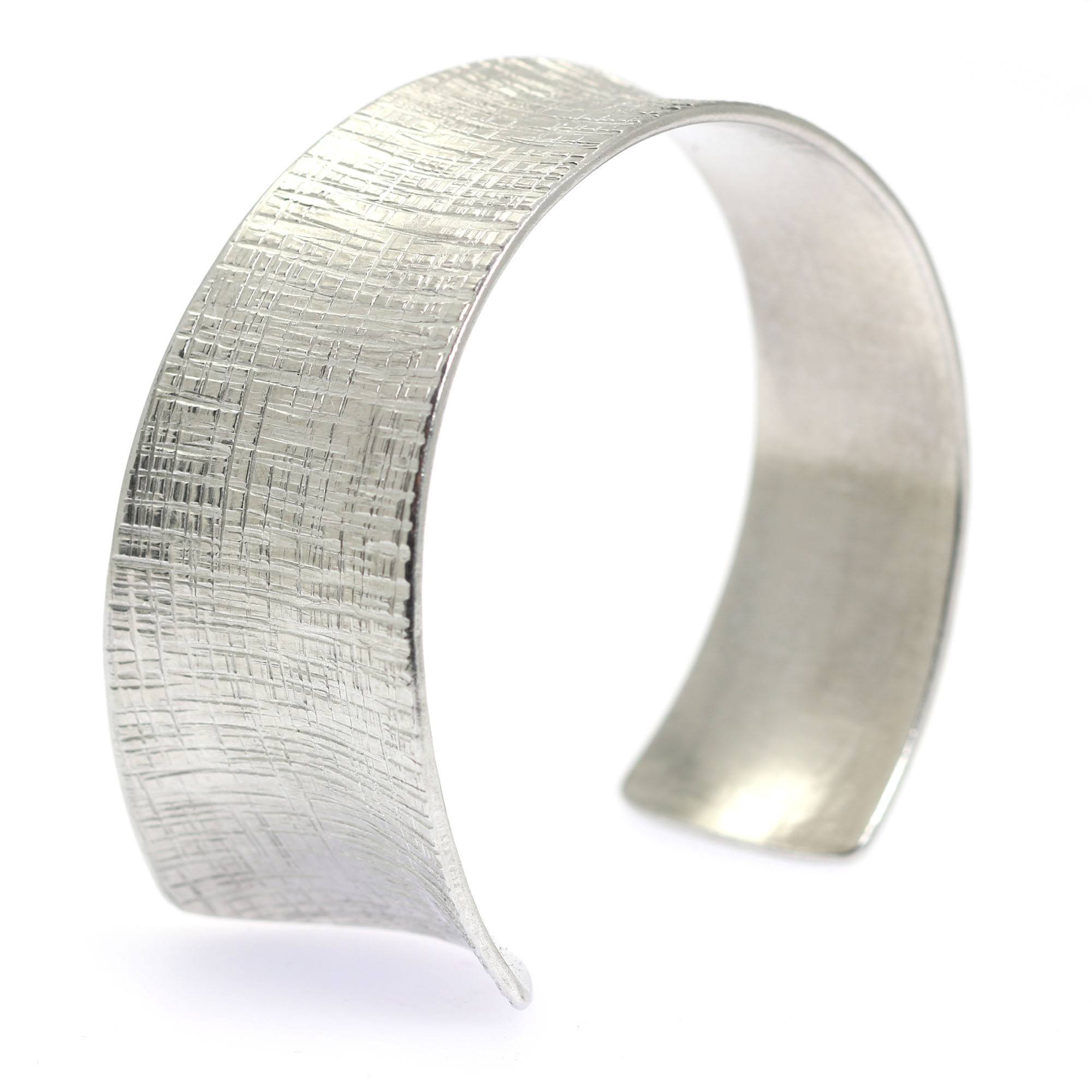 Anticlastic Tapered Linen Aluminum Bangle Bracelet