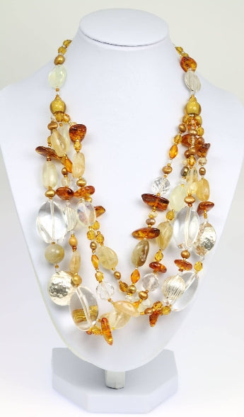 Colección de joyas de piedra preciosa de cuarzo cristal