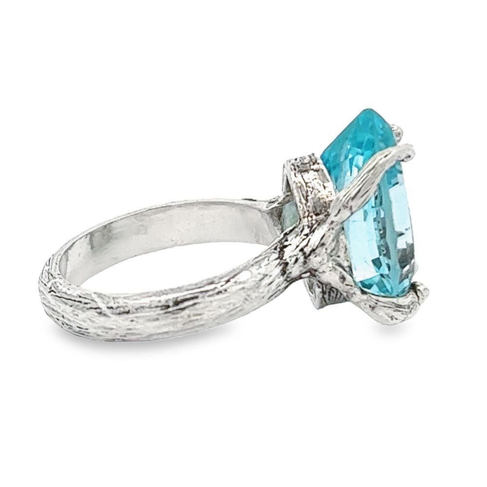 13 Ct Swiss Blue Topaz Silver Cocktail Ring Side View Detailing