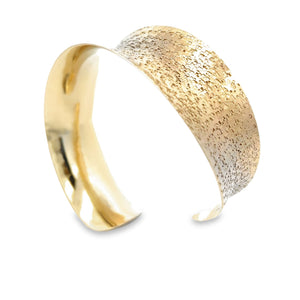 4 of 7: 14K Gold Texturized Anticlastic Bangle Bracelet Right View