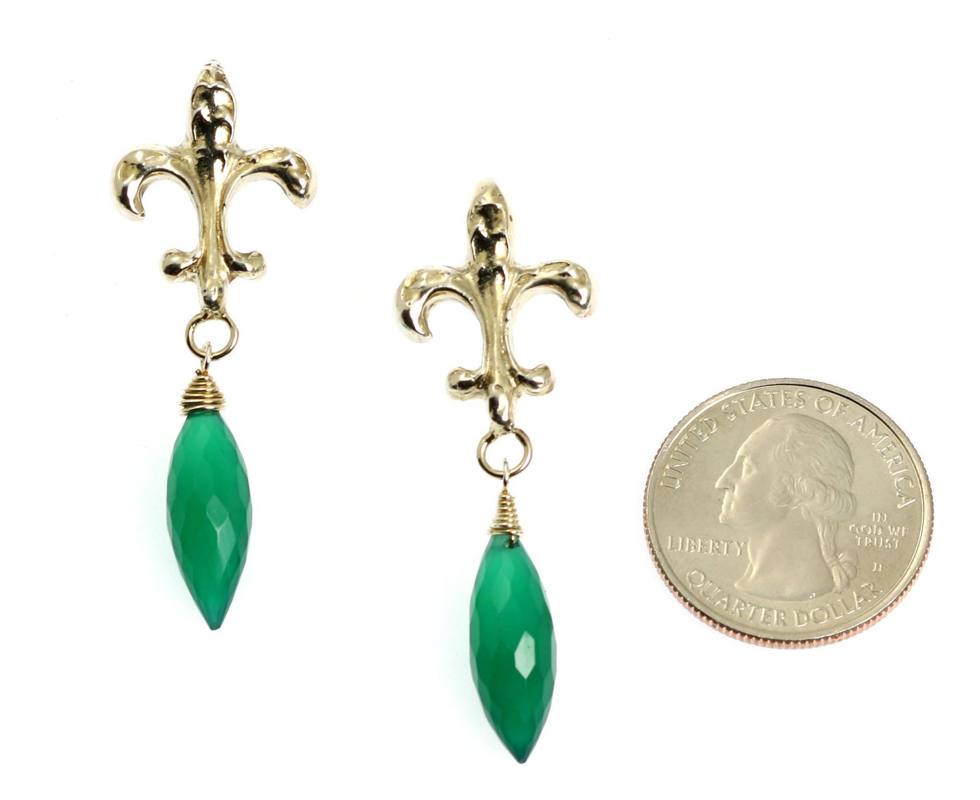 Size of 18.5 CT Green Onyx Silver Fleur-de-lis Earrings