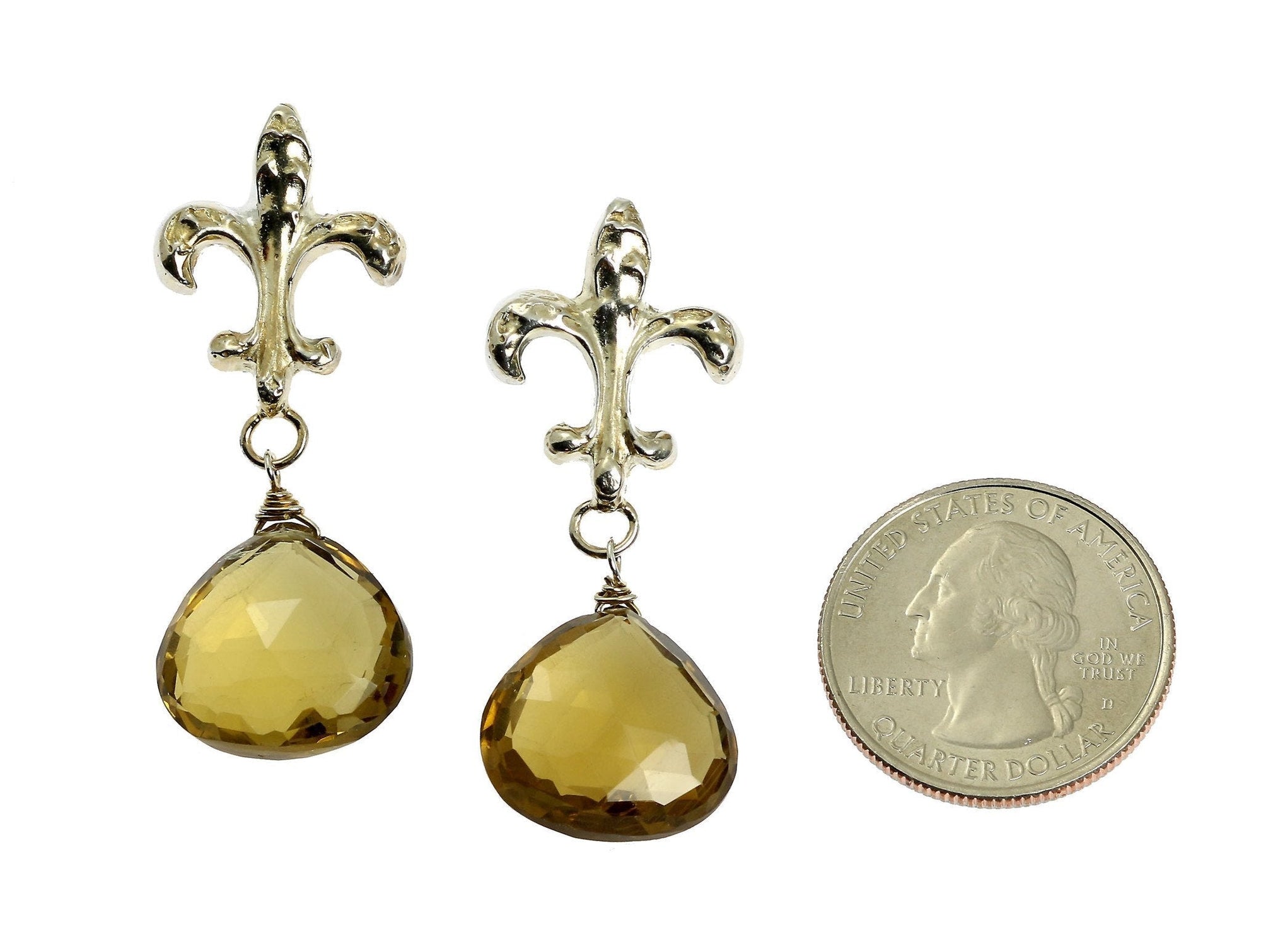 Size of Bear Quartz Sterling Silver Fleur-de-lis Earrings compared to a US Quarter Coin