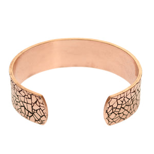 6 of 9: Opening of Men's 3/4 Inch Wide Mosaic Embossed Solid Copper Cuff 