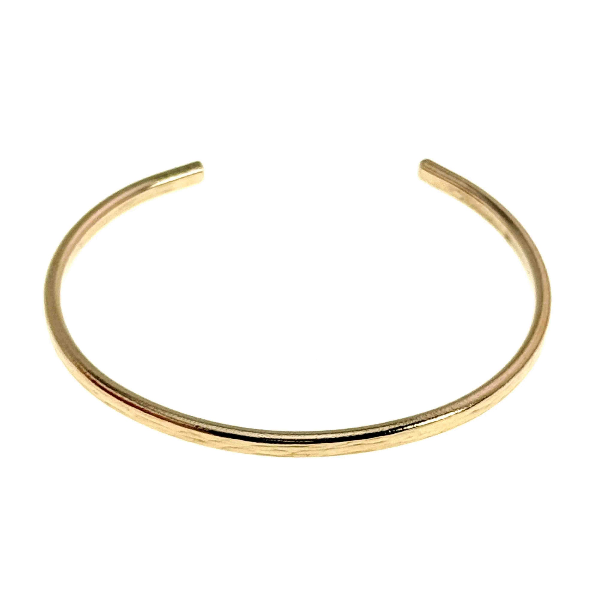 Close Up View of Texture on 3.5mm Bark Nu Gold Brass Cuff Bracelet