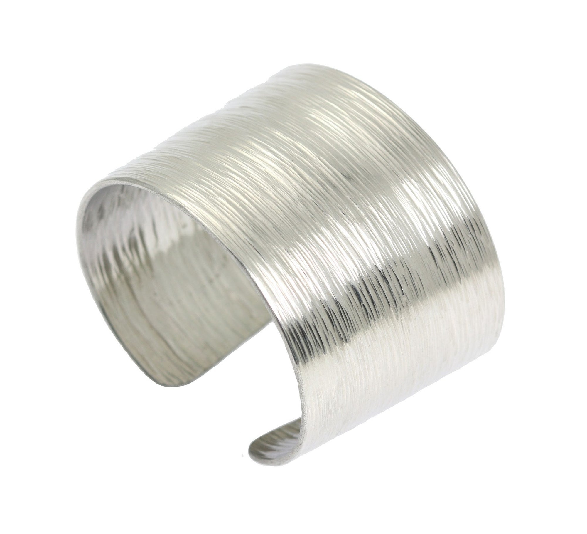 Side View Detailing of Aluminum Bark Cuff  