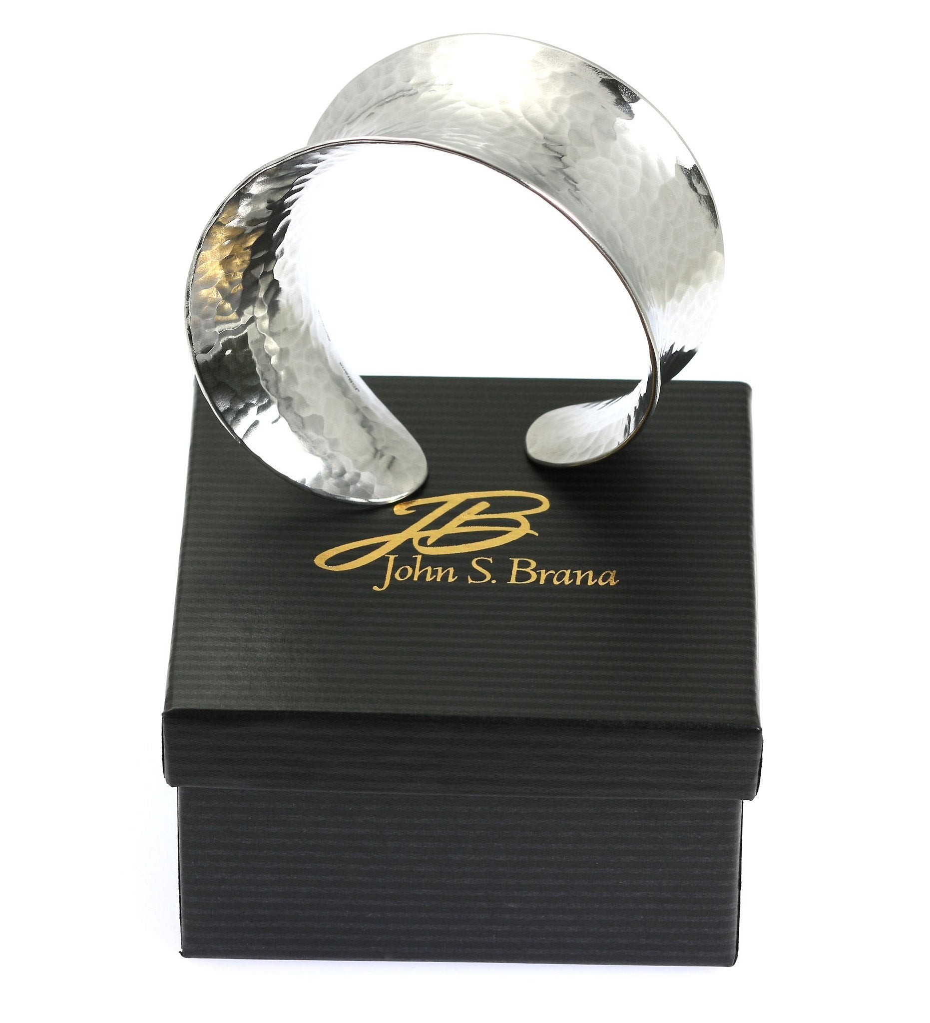 Gift Boxed Hammered Aluminum Anticlastic Bangle