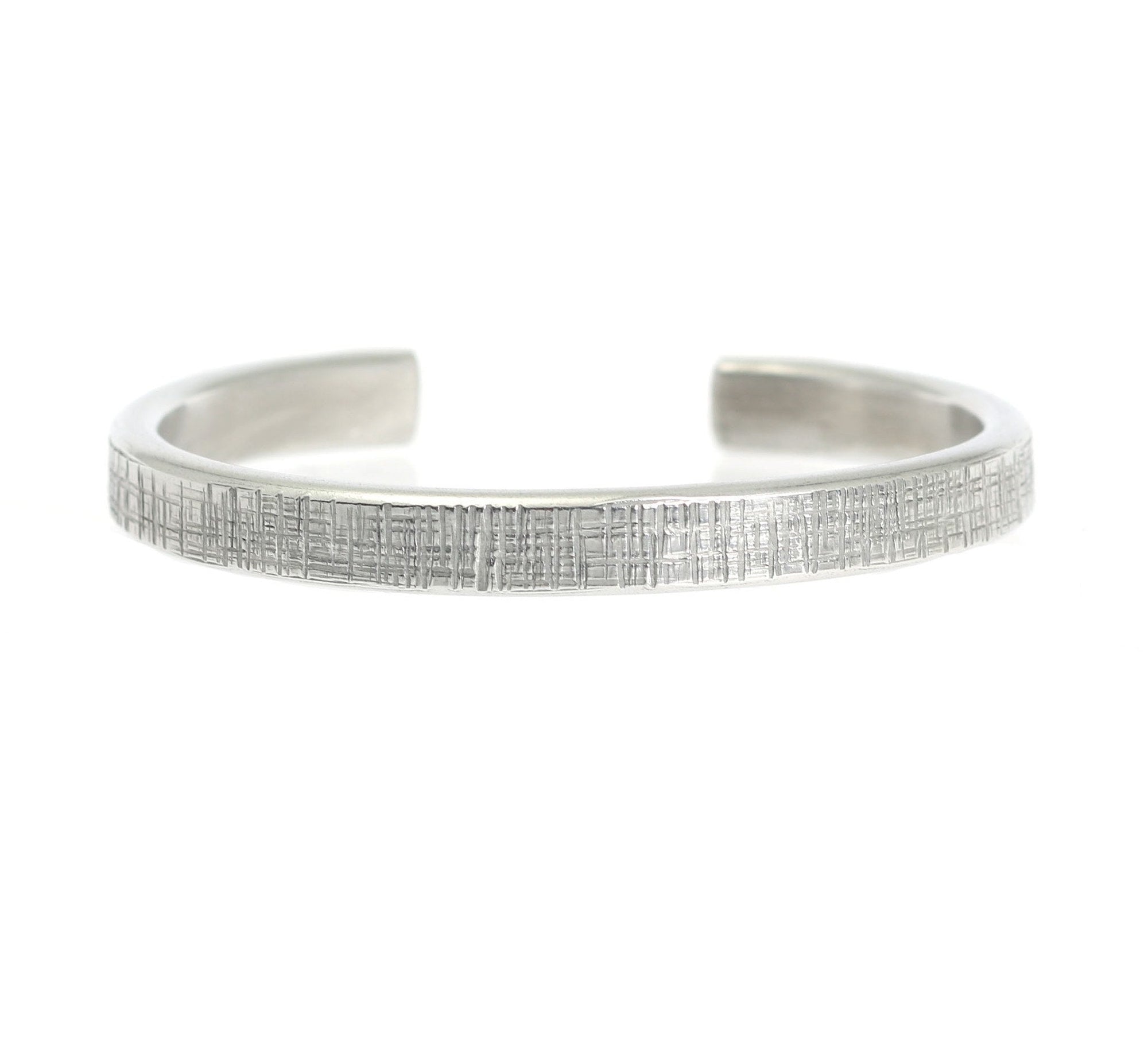 Detailed View of Thin Linen Aluminum Cuff Bracelet